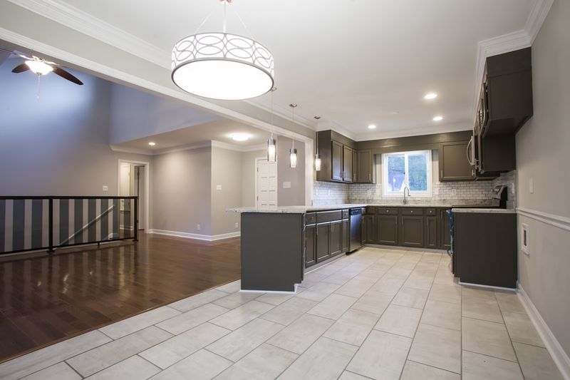 109 E Murray Ave, Durham, NC 27704