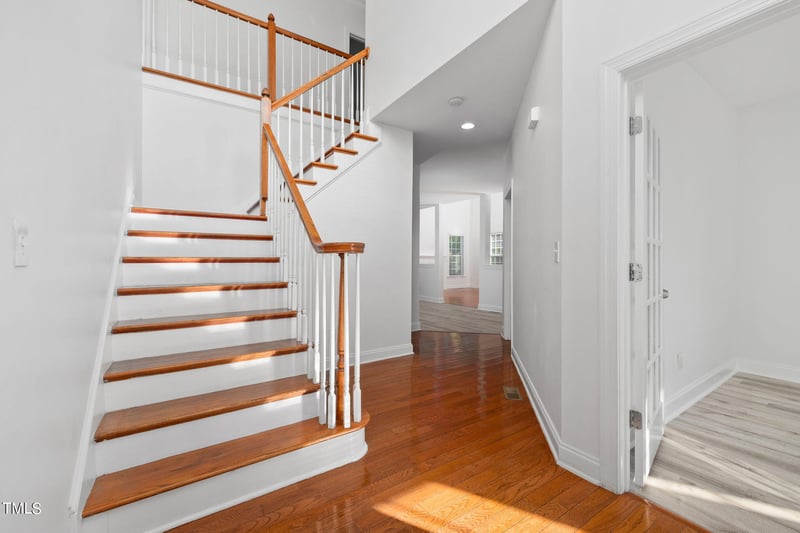 109 Muses Mill Ct, Holly Springs, NC 27540