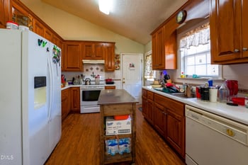 109 Nicole Dr, Benson, NC 27504