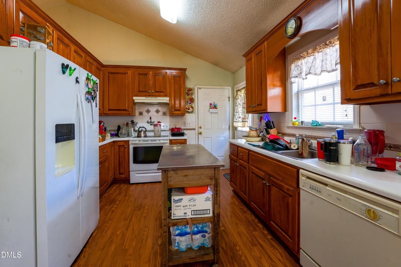 109 Nicole Dr, Benson, NC 27504