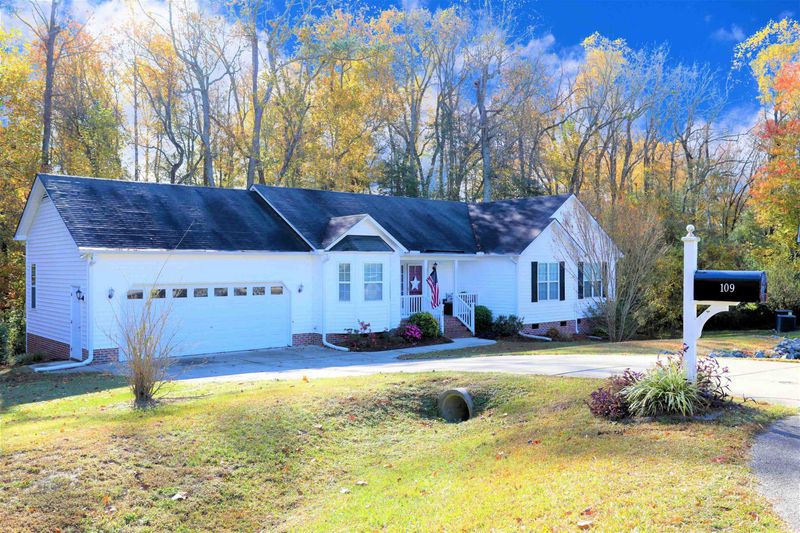 109 Northfield Dr, Angier, NC 27501