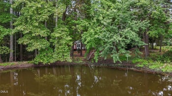 109 Oaklake Ct, Fuquay Varina, NC 27526