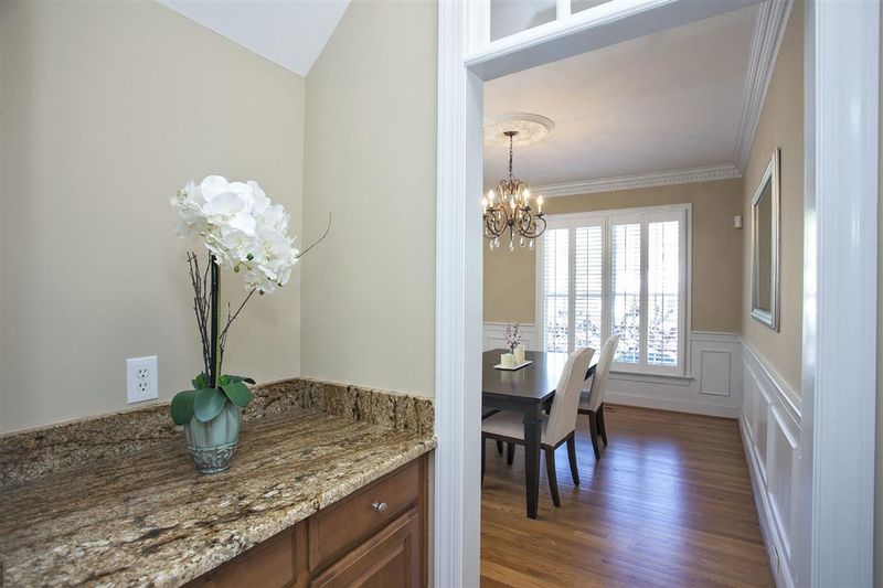 109 Pahlmeyer Pl, Cary, NC 27519