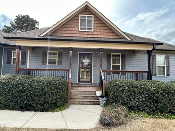 109 Parkers Pointe Dr, Benson, NC 27504