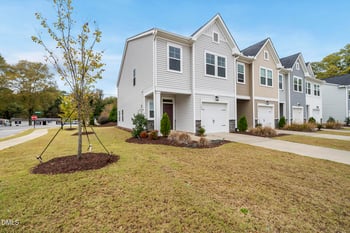 109 Peebles Dr, Smithfield, NC 27577