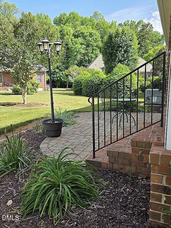 109 Peppertree , Mebane, NC 27302