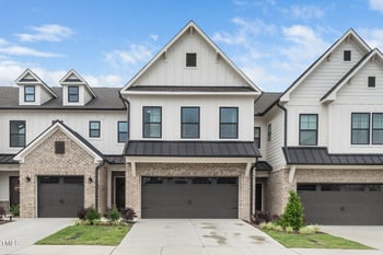 109 Periwinkle Pl, Clayton, NC 27527