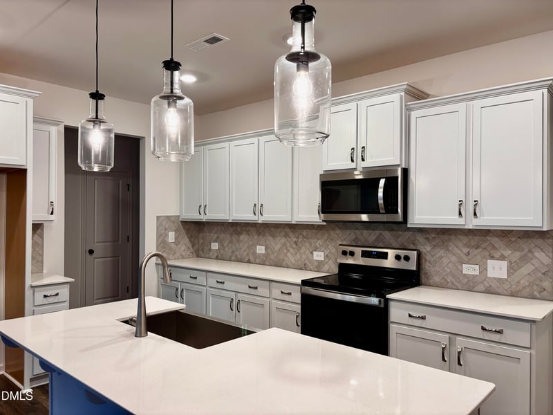 109 Periwinkle Pl, Clayton, NC 27527