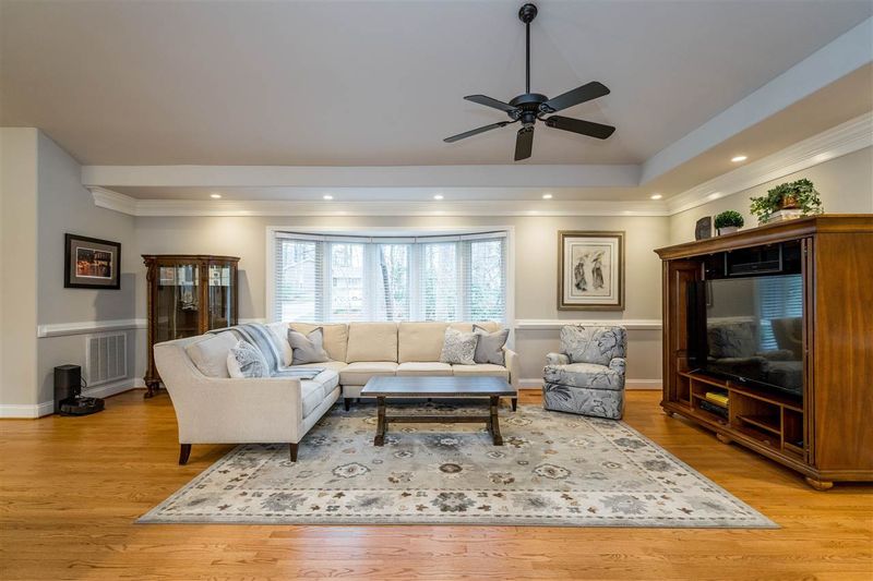 109 Perth Ct, Cary, NC 27511
