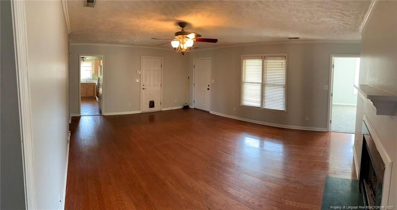 109 Pheasant Ct, Fayetteville, NC 28306