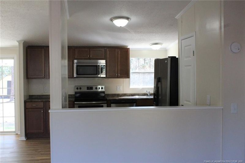 109 Pine Haven Dr, Sanford, NC 27332