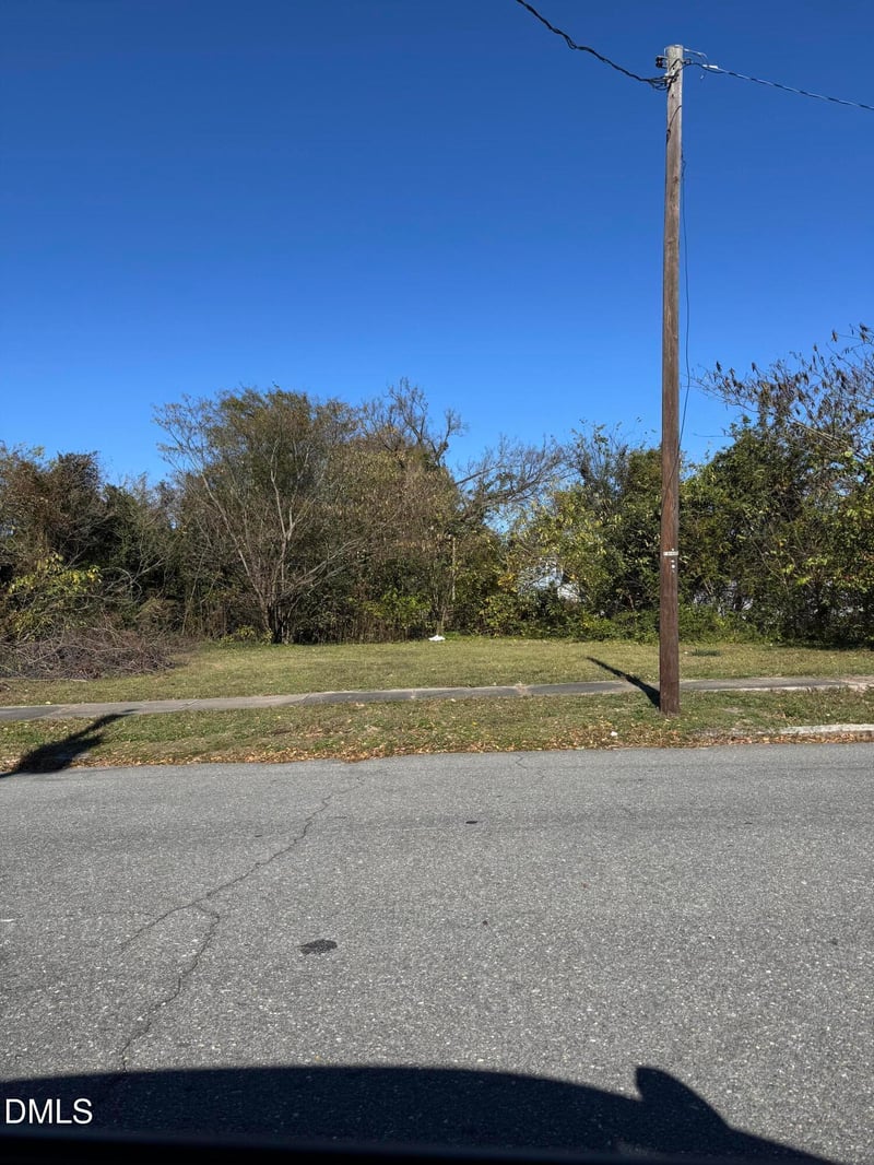109 Pine St, Goldsboro, NC 27530