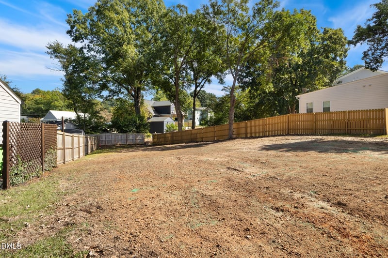 109 Plainview Ave, Raleigh, NC 27604