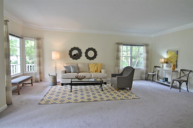 109 Portsmith Pl, Chapel Hill, NC 27516