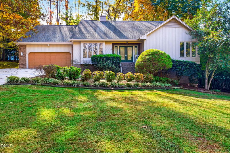 109 Prince William Ln, Cary, NC 27511