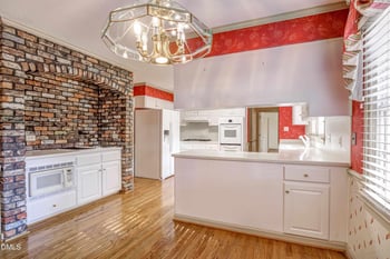 109 Queensferry Rd, Cary, NC 27511