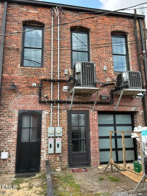 109 S Raiford St, Selma, NC 27576