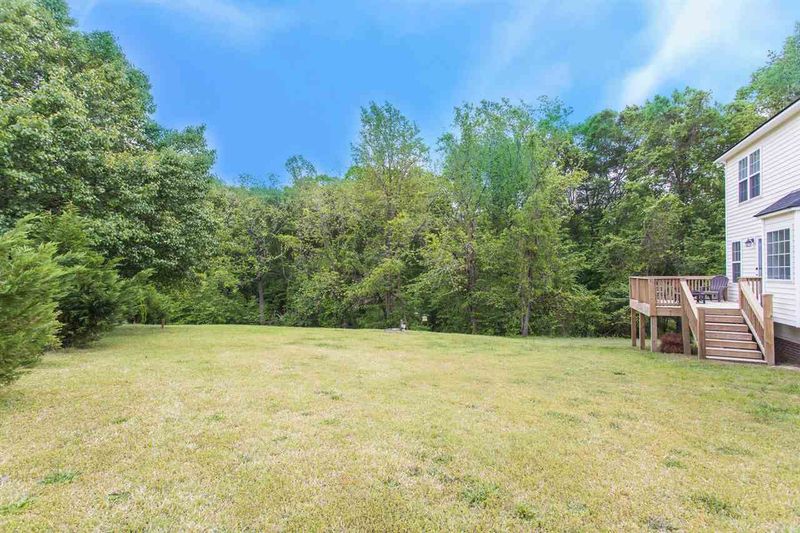 109 Raspberry Ct, Willow Springs, NC 27592