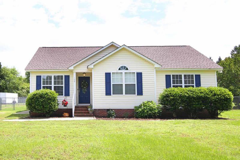 109 Ridge Dr, Garner, NC 27529