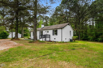 109 Riverbend Dr, Archer Lodge, NC 27527