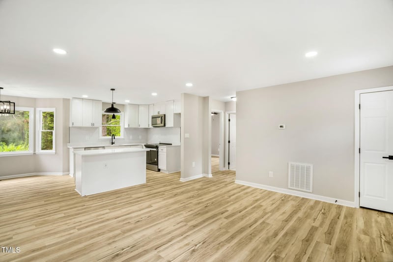 109 Riverbend Dr, Archer Lodge, NC 27527
