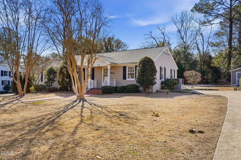 109 Riverside Dr, Smithfield, NC 27577