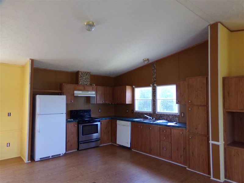 109 Robbins Nest Ln, Middlesex, NC 27520