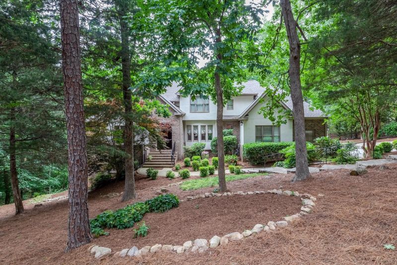 109 Serrano Way, Chapel Hill, NC 27517