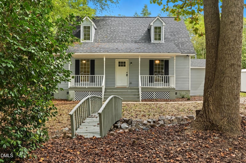 109 Shearin Ct, Youngsville, NC 27596