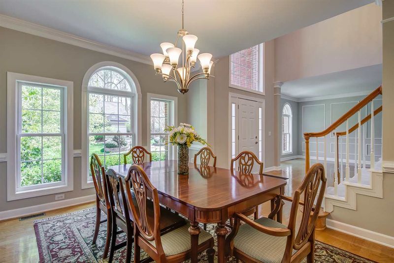 109 Sir Walker Ln, Cary, NC 27519