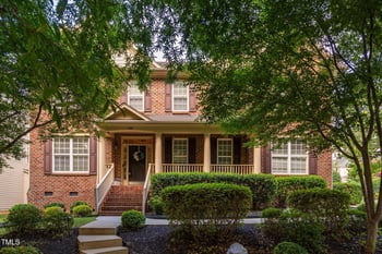 109 Skywater Ln, Holly Springs, NC 27540