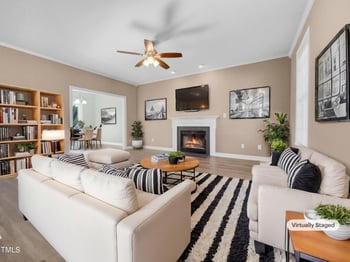 109 Somerset Farm Dr, Holly Springs, NC 27540