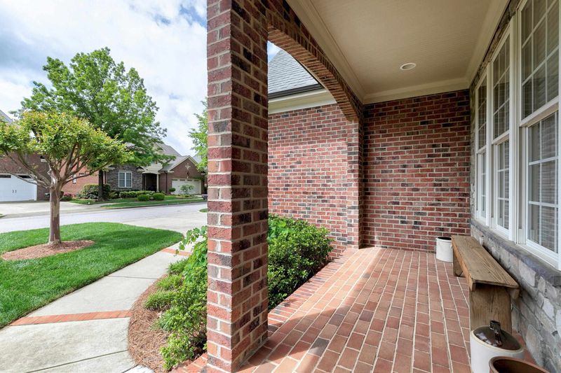 109 Sonoma Valley Dr, Cary, NC 27518