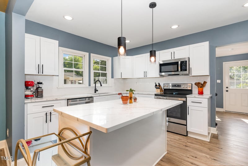 109 St Marys St, Garner, NC 27529