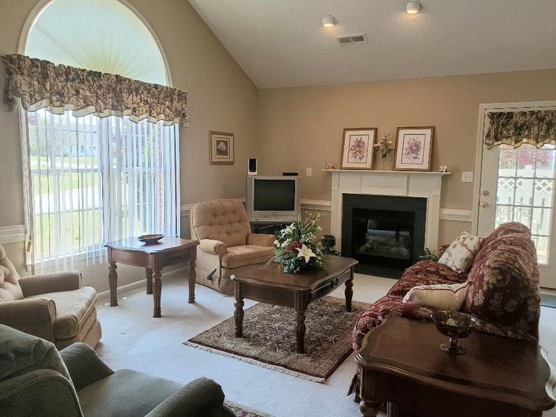 109 Stafford Ct, Dunn, NC 28334