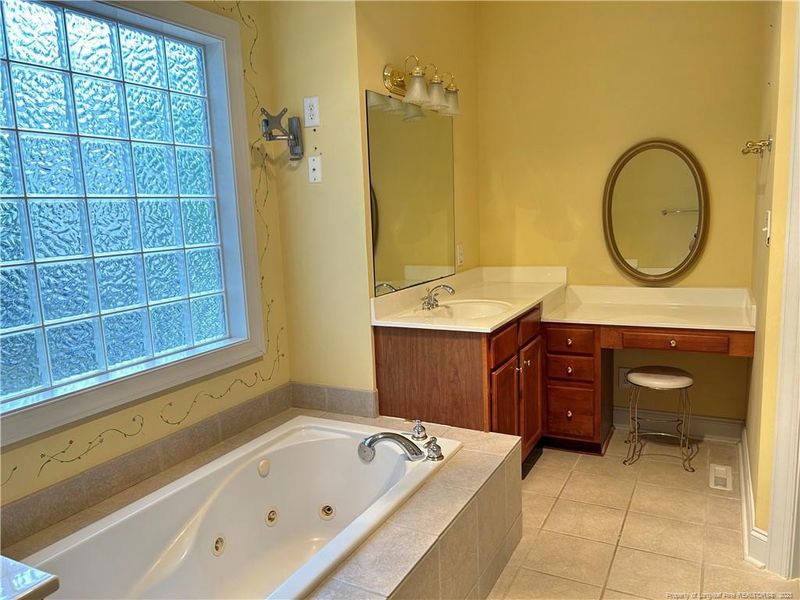 109 Starboard Bay, Sanford, NC 27332
