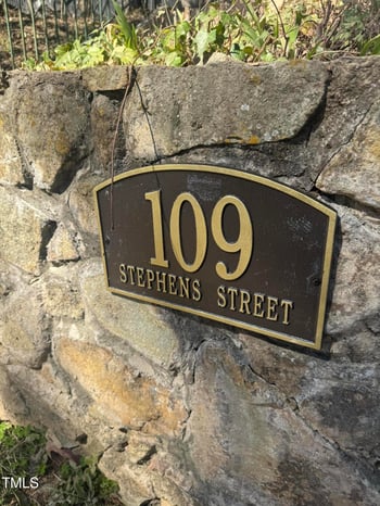 109 Stephens St, Chapel Hill, NC 27516