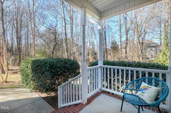 109 Stoneline Ct, Holly Springs, NC 27540