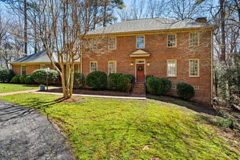 109 Sturbridge Ln, Chapel Hill, NC 27516