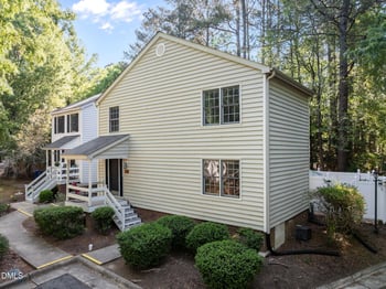 109 Sully Ct, Chapel Hill, NC 27514