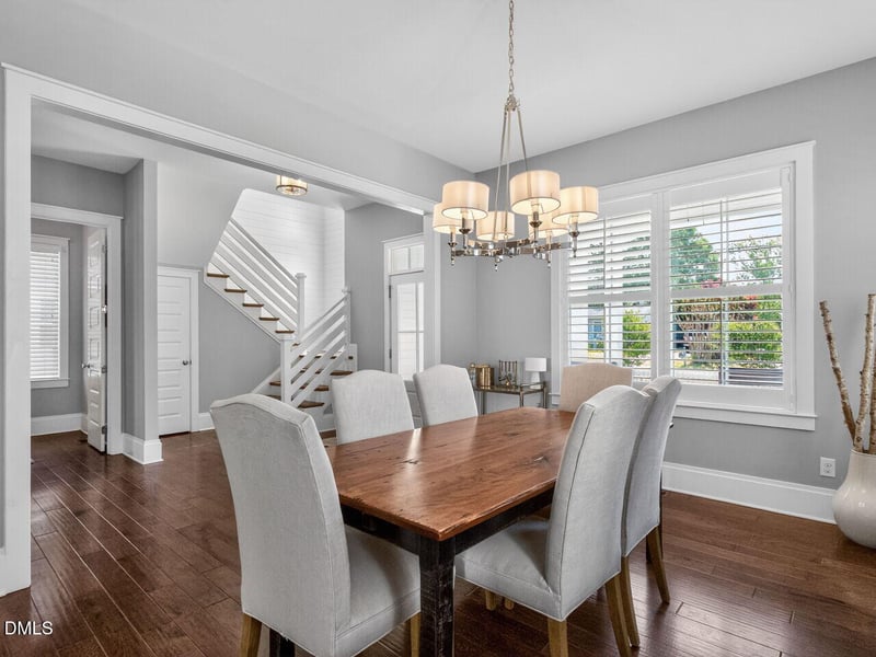 109 Tunstall Ave, Apex, NC 27502