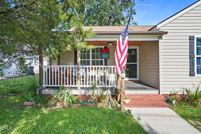 109 Twin City St, Dunn, NC 28334