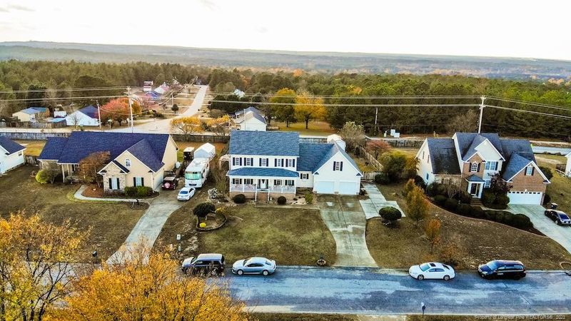 109 Vail Ct, Sanford, NC 27332
