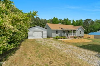 109 Valley Dr, Louisburg, NC 27549