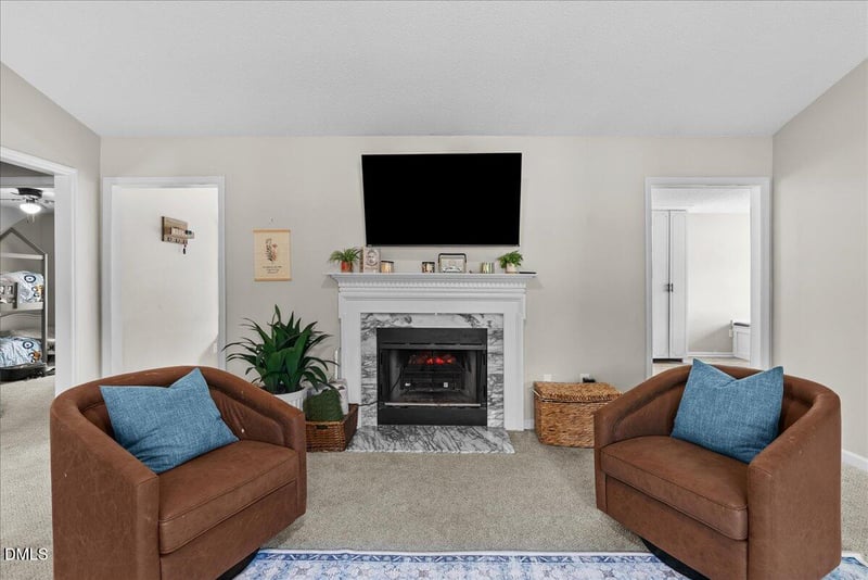 109 Valley Dr, Louisburg, NC 27549