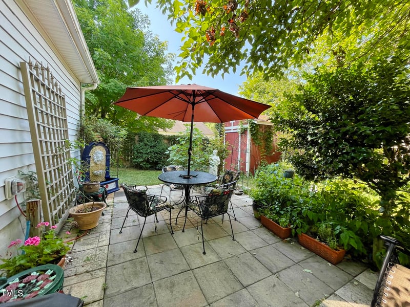 109 Valley Park Dr, Knightdale, NC 27545