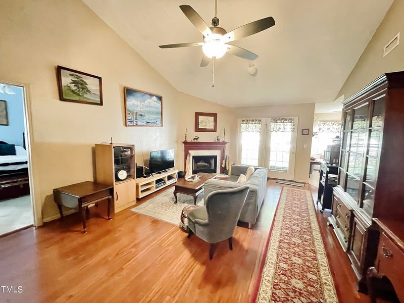 109 Valley Park Dr, Knightdale, NC 27545