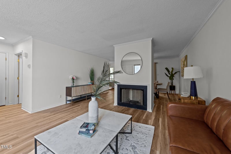 109 Virginia Pl, Cary, NC 27513
