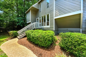 109 Virginia Pl, Cary, NC 27513