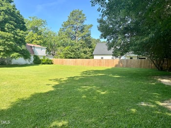 109 Watauga Ave, Dunn, NC 28334
